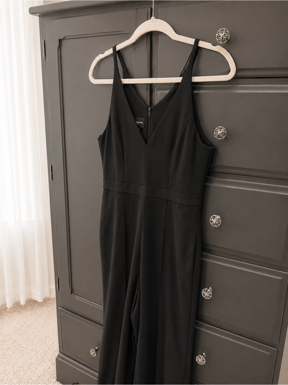 Donna Morgan Black Straight-Leg Jumpsuit